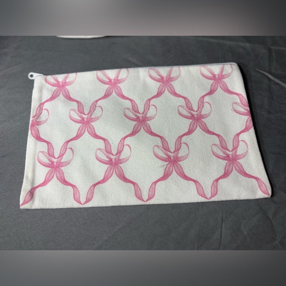 New Pink Bow Print Zip Pouch